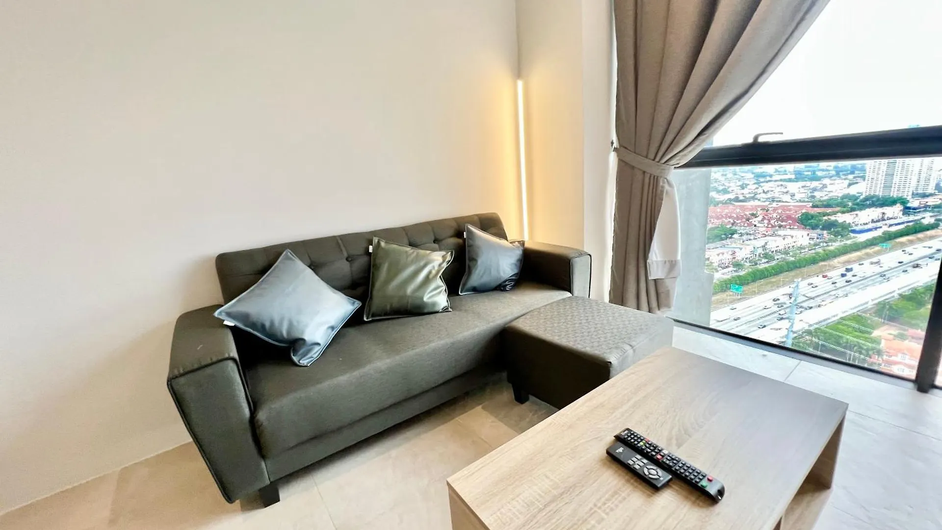 La 1-10 Pax Cozy Home Tropicana 3Rooms 4Qbeds Wifi&Tv ペタリンジャヤ マレーシア